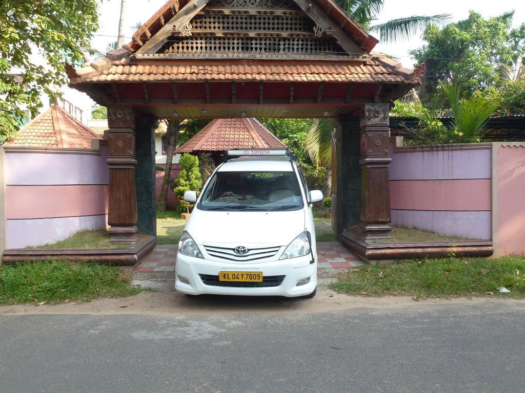 Southcanal Holidays Alappuzha Extérieur photo